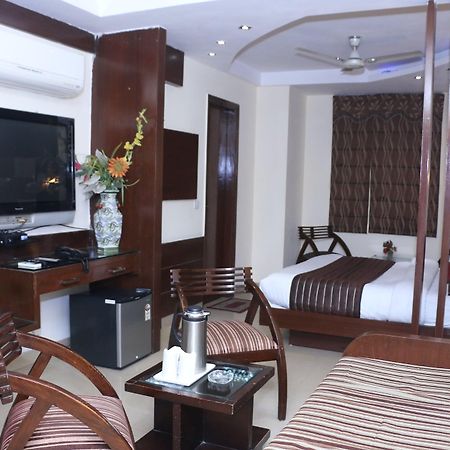 Hotel High 5 Land Delhi  Esterno foto