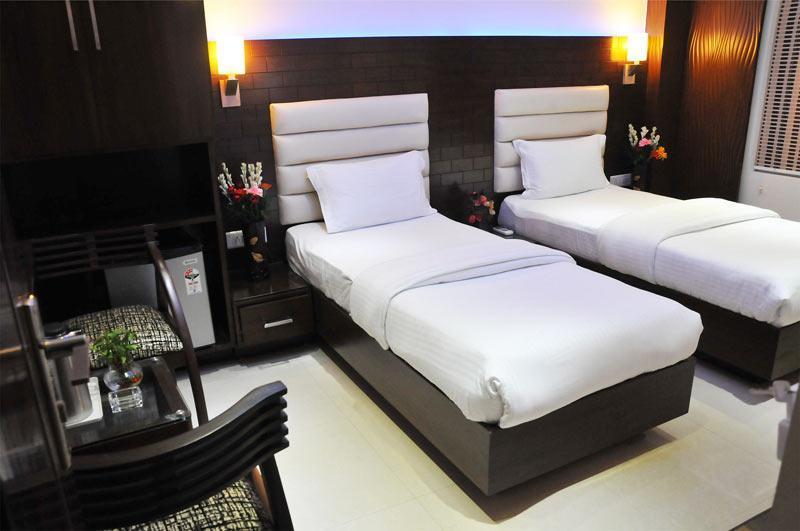 Hotel High 5 Land Delhi  Esterno foto