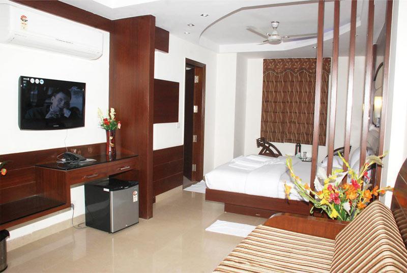 Hotel High 5 Land Delhi  Esterno foto