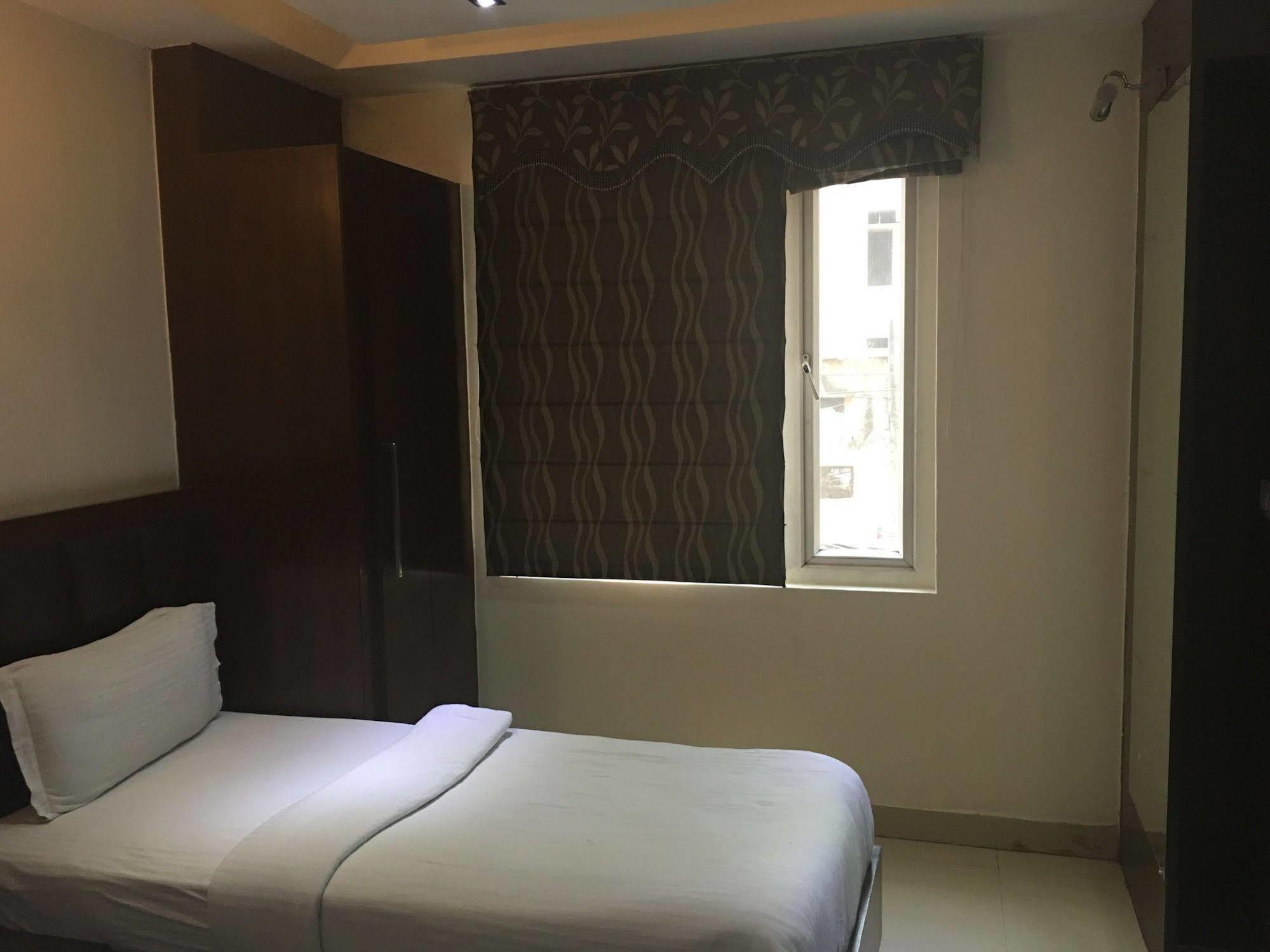 Hotel High 5 Land Delhi  Esterno foto